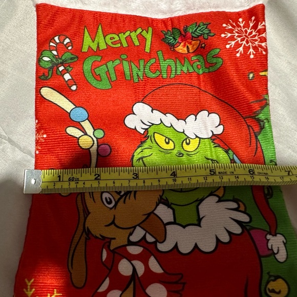 GRINCH Christmas 2 Stockings - 21 Inch NWOT - Picture 6 of 8
